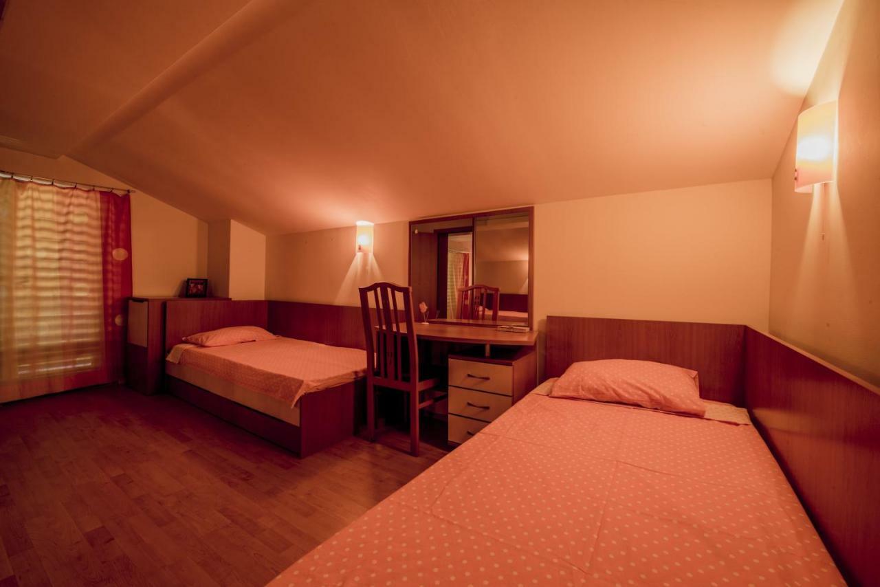 Вила Теkето I Vila Teketo Family Guest House Nikolovo Zewnętrze zdjęcie